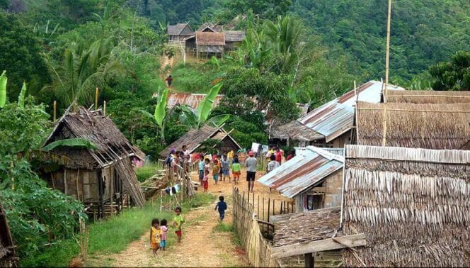 MENUNTUT SENYUM NEGERI: MISI KESEHATAN GIGI DI DAERAH 3T (TERTINGGAL, TERDEPAN, DAN TERLUAR)